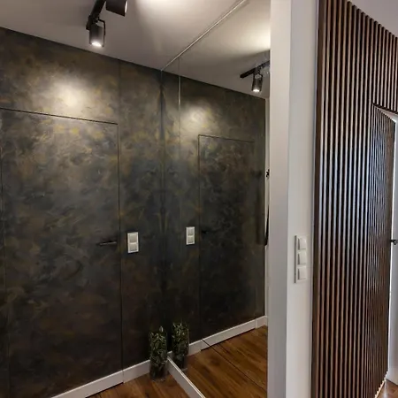 Franko - Hanza Tower * שצ'צ'ין