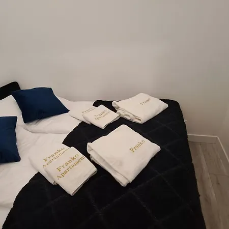 Skyline - Hanza Tower Apartment