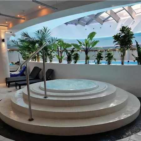 Franko - Hanza Tower *